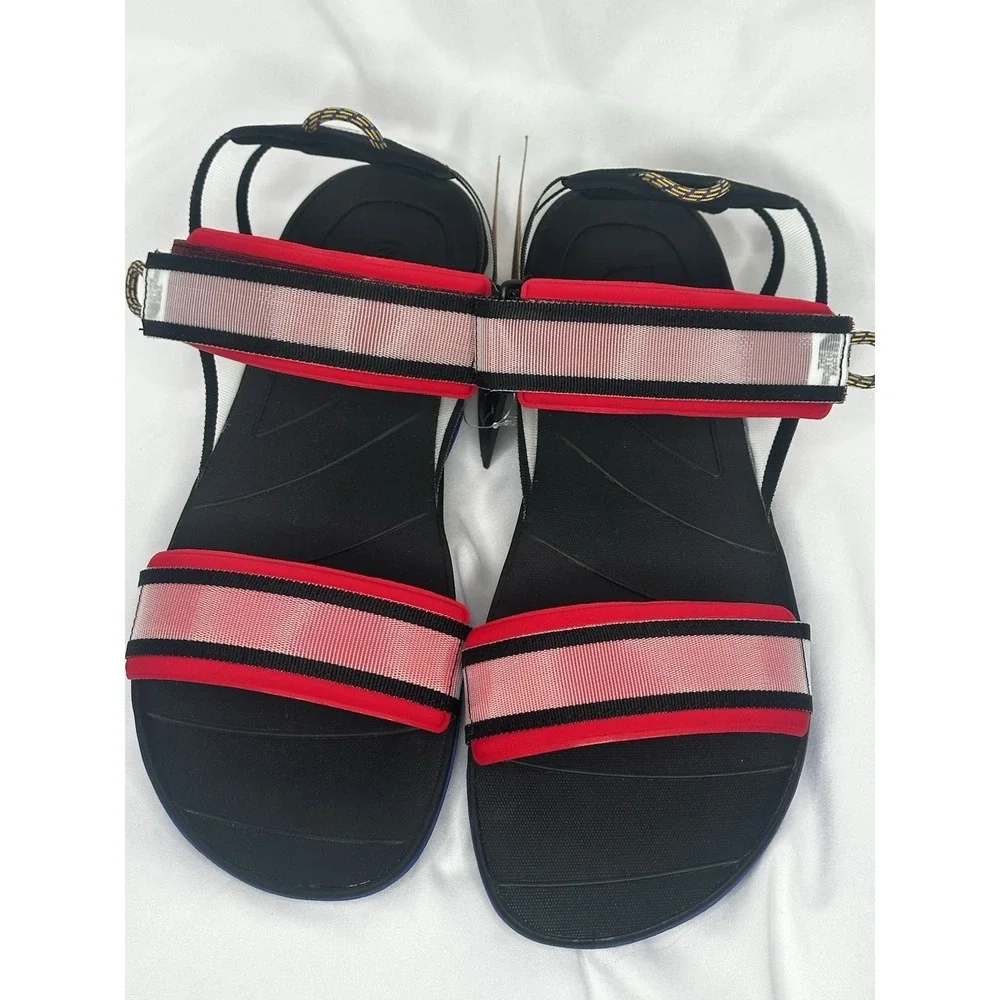 The North Face Skeena Sandals Mens Red Pink Black Striped  display picture 1